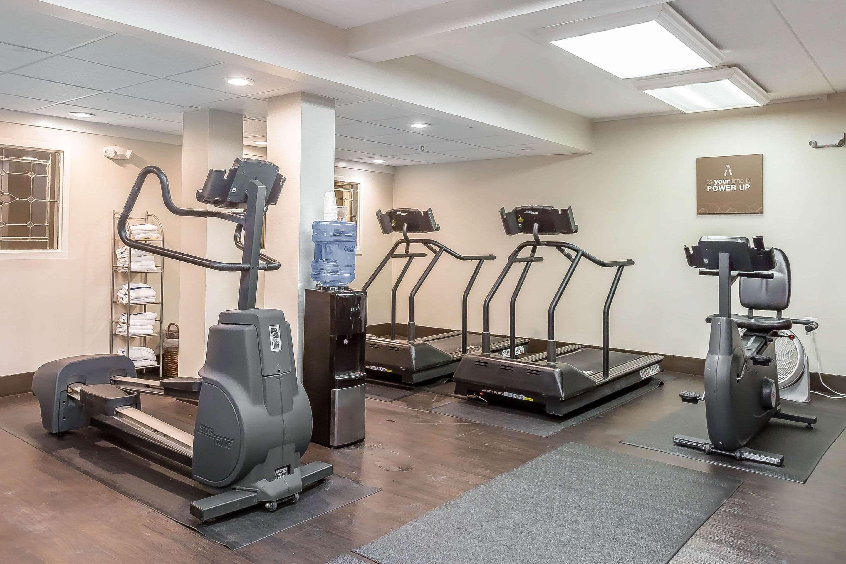 Comfort Inn & Suites Aberdeen Bagian luar foto